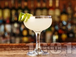 Коктейл Butterscotch Daiquiri с бял ром и карамелен ликьор - снимка на рецептата Коктейл Butterscotch Daiquiri с бял ром и карамелен ликьор - снимка на рецептата